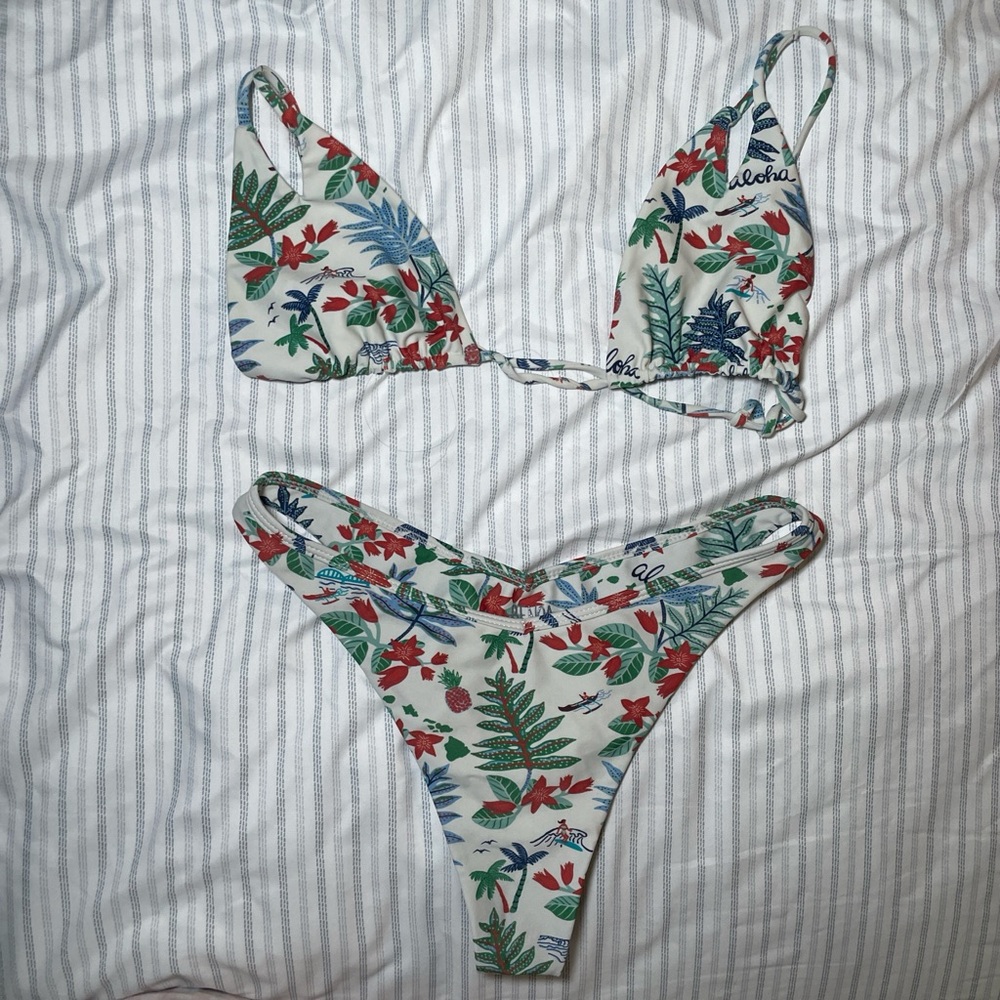 Benoa Bikini Set